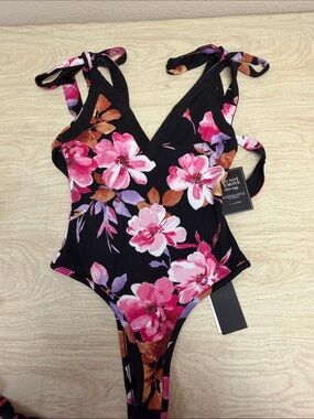 JLUXLABEL FLORAL TIE WRAP ONE PIECE REVERSIBLE BATHING SUIT -